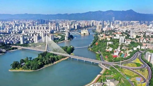 強(qiáng)省會(huì) 聚合力 代表熱議做大做優(yōu)做強(qiáng)省會(huì)